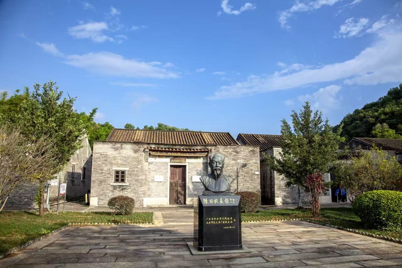 9a5bb4959f98911d23832d21d1ae56d5.jpg 9a5bb4959f98911d23832d21d1ae56d5.jpg